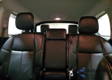 2019 Nissan Pathfinder S z USA, uszkodzony, nr VIN 5N1DR2MM5KC644736